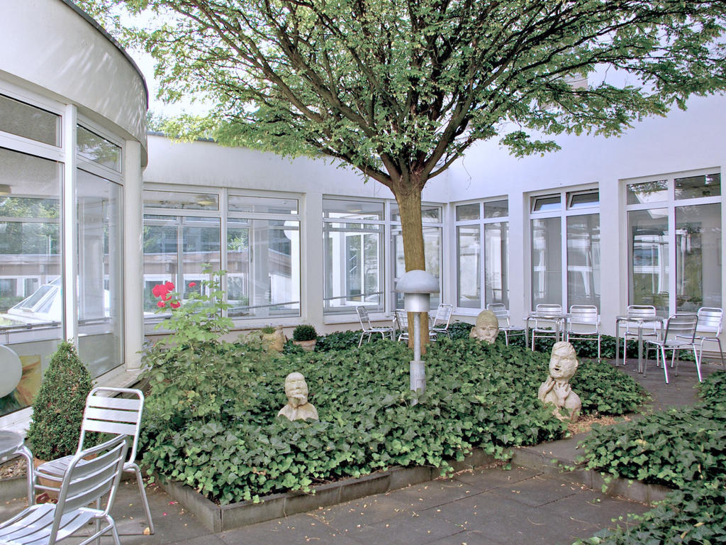 Cjd Bonn Castell Hotell Exteriör bild