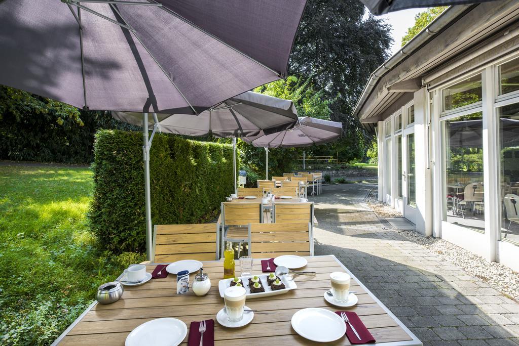Cjd Bonn Castell Hotell Exteriör bild
