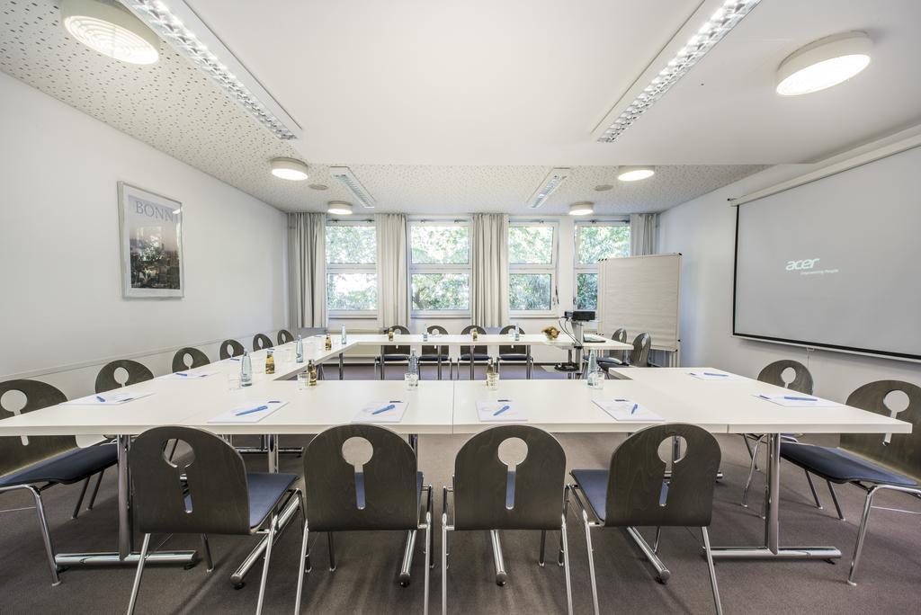 Cjd Bonn Castell Hotell Exteriör bild